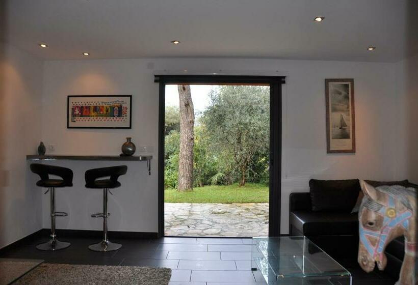 オーシャンビュースイート, Villa Hippocampe