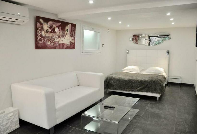 غرفة إقتصادية, Villa Hippocampe