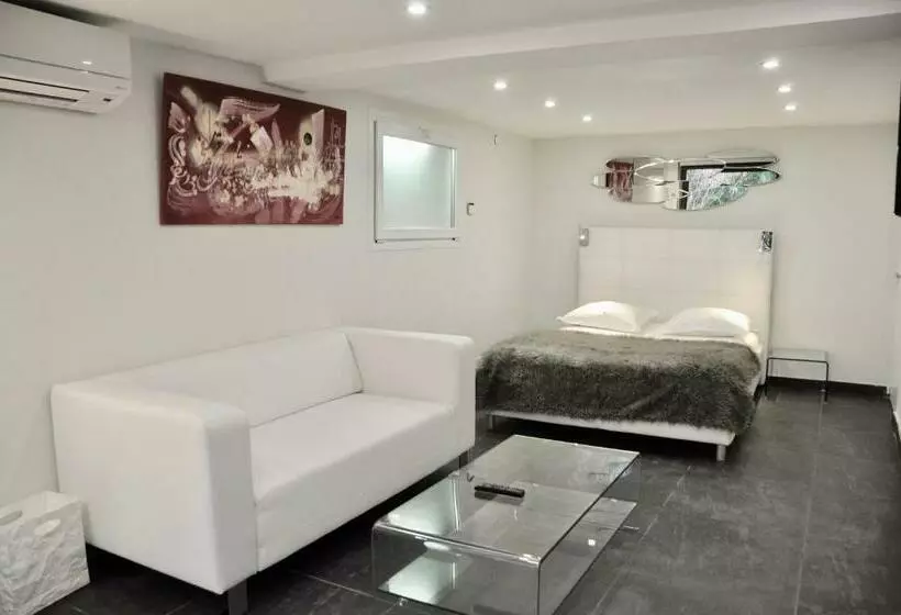 エコノミールーム, Villa Hippocampe