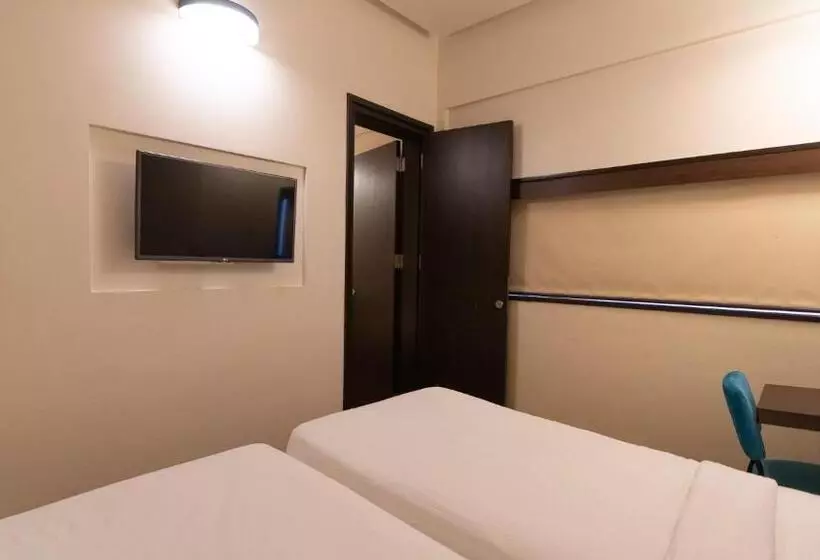ファミリールーム, 7 Apple Hotel Aurangabad