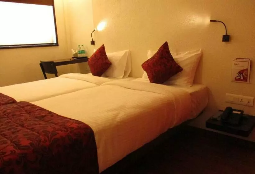 スタンダードルーム, 7 Apple Hotel Aurangabad