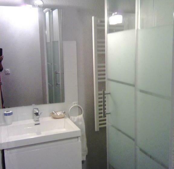 Номер Стандарт, Central