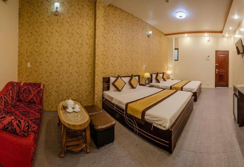 Standard Quadruple Room, Dong Bao