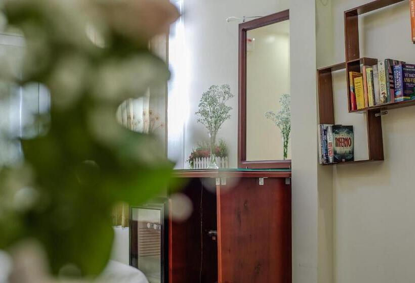 Deluxe Quadruple Room, Dong Bao