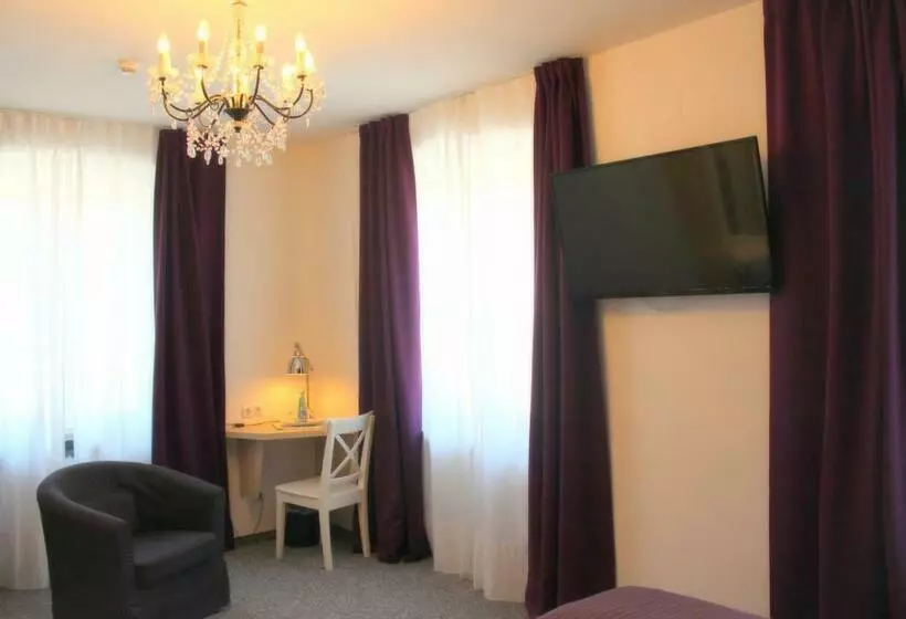 Superior Room, Gasthaus Schiff