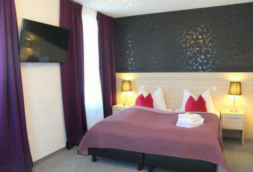 Superior Værelse, Gasthaus Schiff