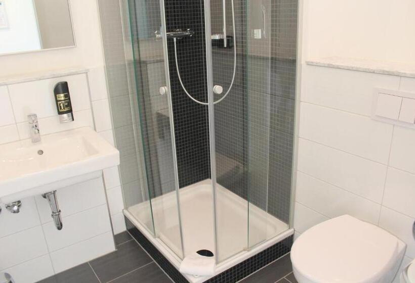 Familie Værelse, Gasthaus Schiff