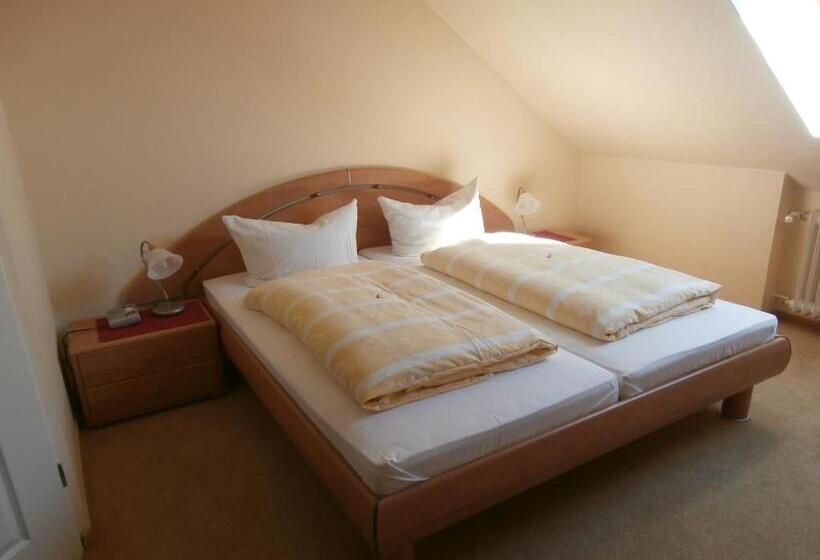 标准间, Hasselbarth