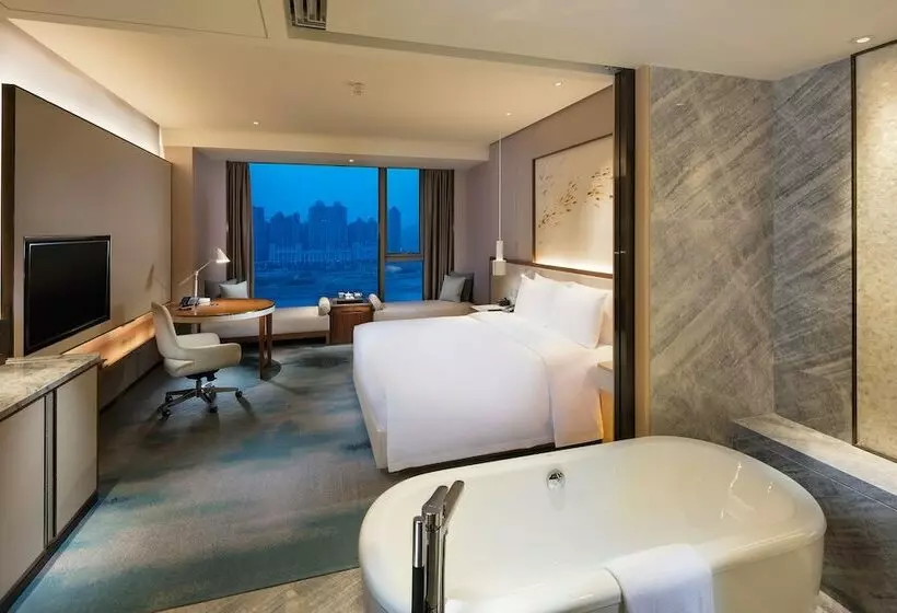 ダブルベッドスタンダードルーム, Hilton Quanzhou Riverside