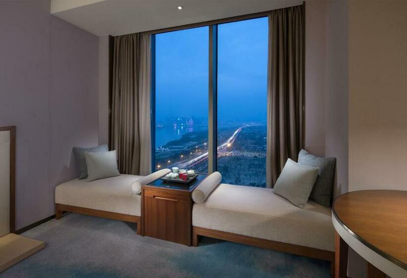 Номер Deluxe Кровать Кинг, Hilton Quanzhou Riverside