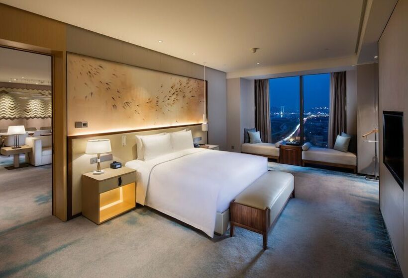 高级套房, Hilton Quanzhou Riverside