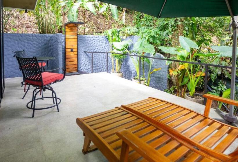 סוויטת מאסור, La Vela Boutique