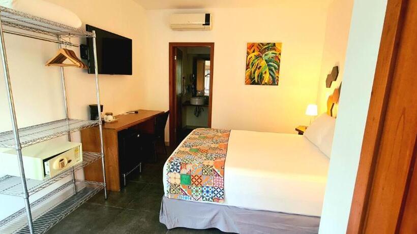 חדר סטנדרט לארבעה, La Vela Boutique