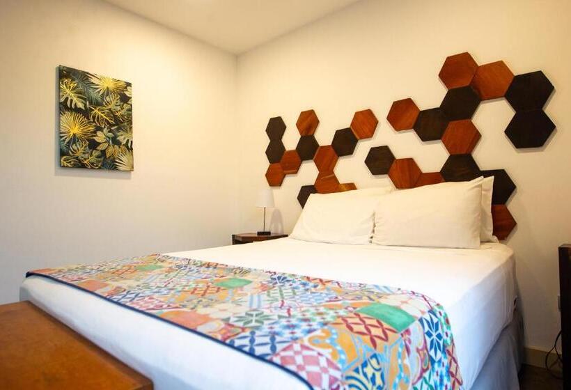 חדר סטנדרט לארבעה, La Vela Boutique