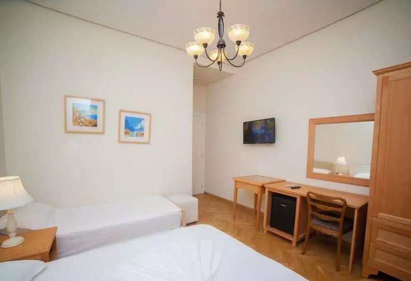 اتاق راحتی سه تخته, Le Palazzine