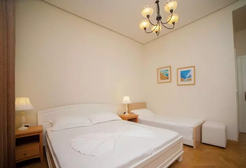 اتاق راحتی سه تخته, Le Palazzine