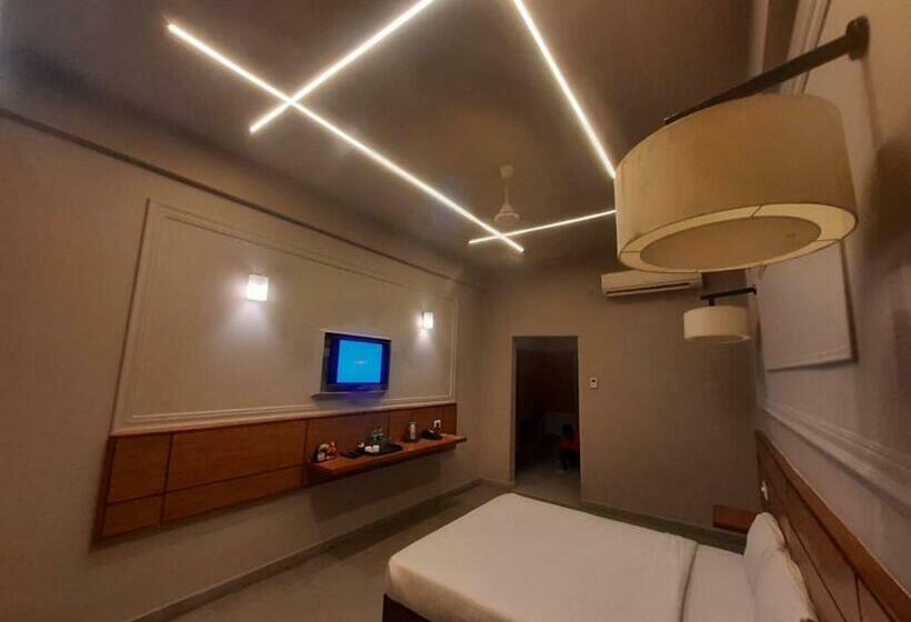 豪华房间, Max Hotels Prayagraj