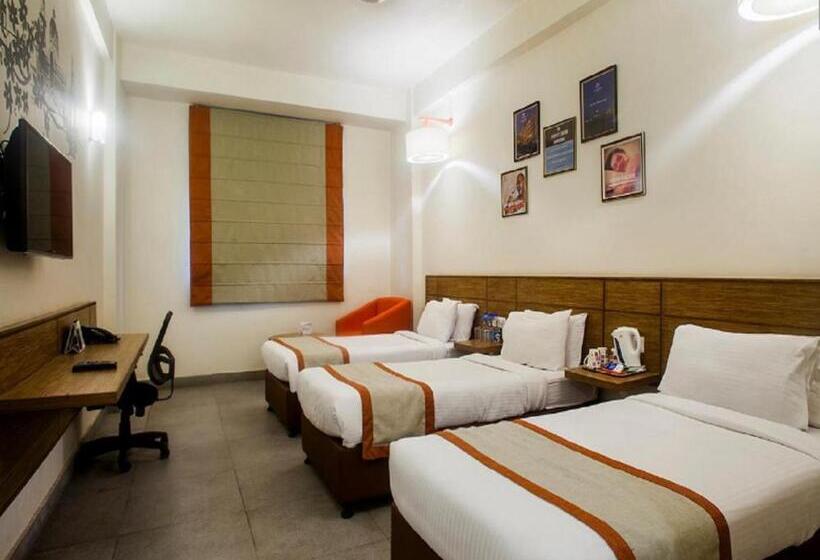 豪华房间, Max Hotels Prayagraj