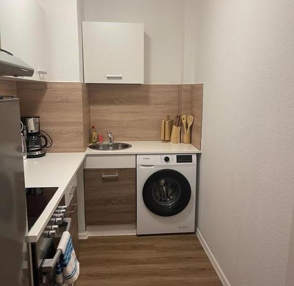 스탠다드 트리플 룸, Weibertreu