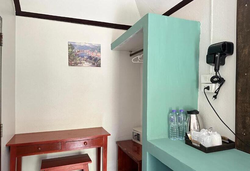 بنجلو سوبيريور, Lanta L.d. Beach Bungalow