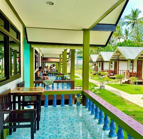 Номер Стандарт с Балконом, Lanta L.d. Beach Bungalow