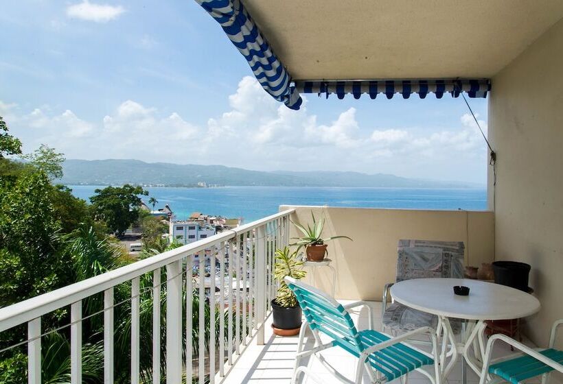 1 Bedroom Penthouse Apartment, Montego Bay Club Apartments