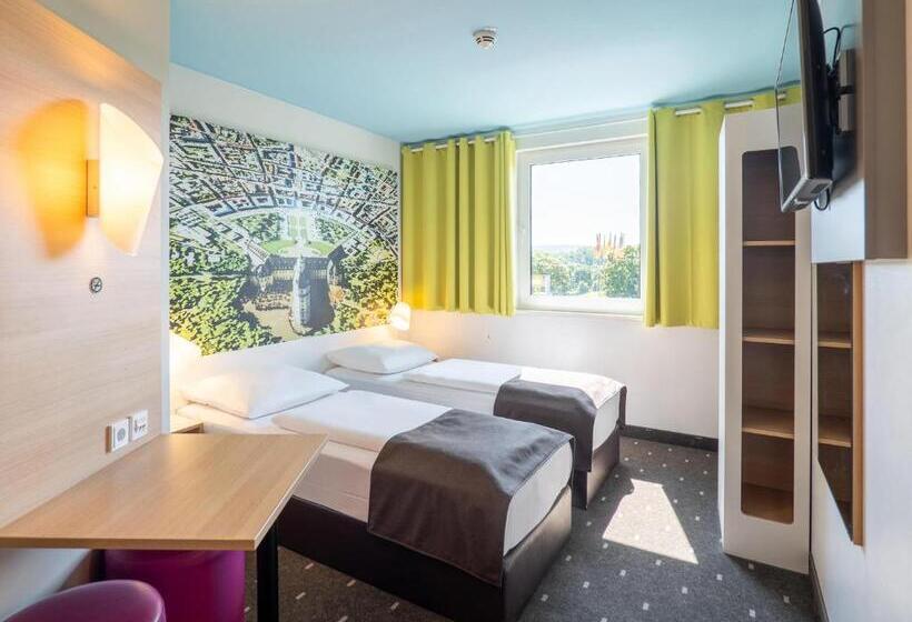 اتاق استاندارد سه نفره, B&b Hotel Karlsruhe
