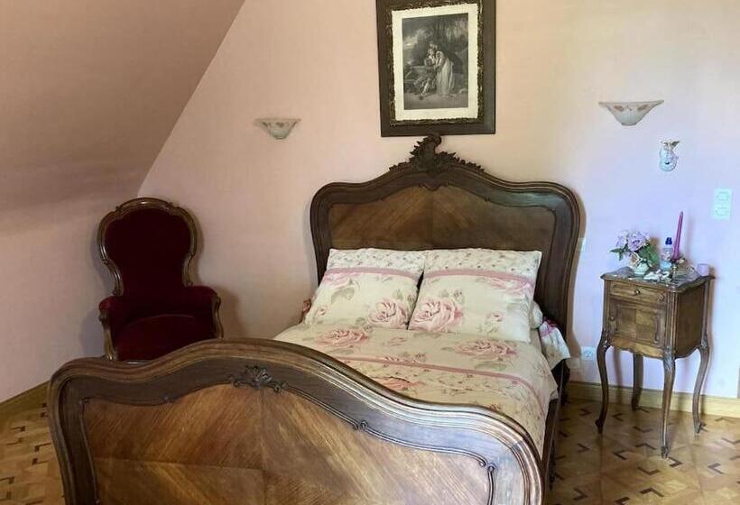 חדר משפחתי נוף לגינה, La Forge De La Coudraie