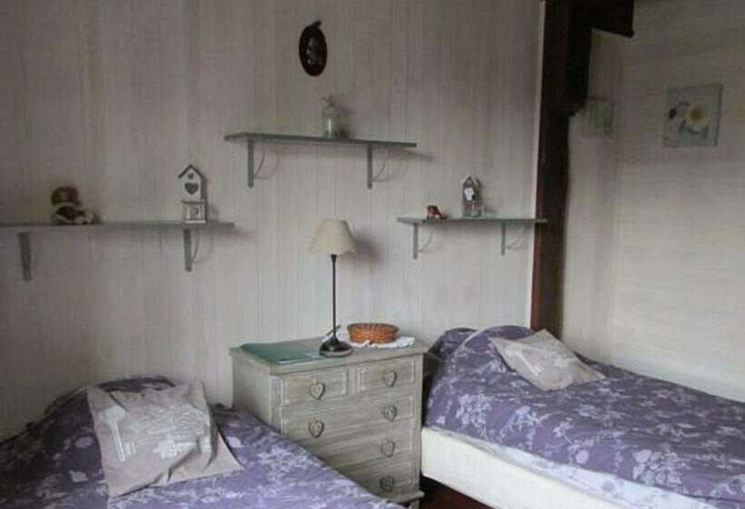 غرفة قياسية مطلّة علي الحديقة, La Grange