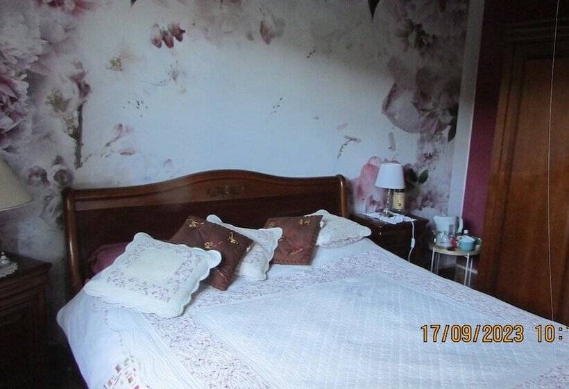 غرفة قياسية, La Grange