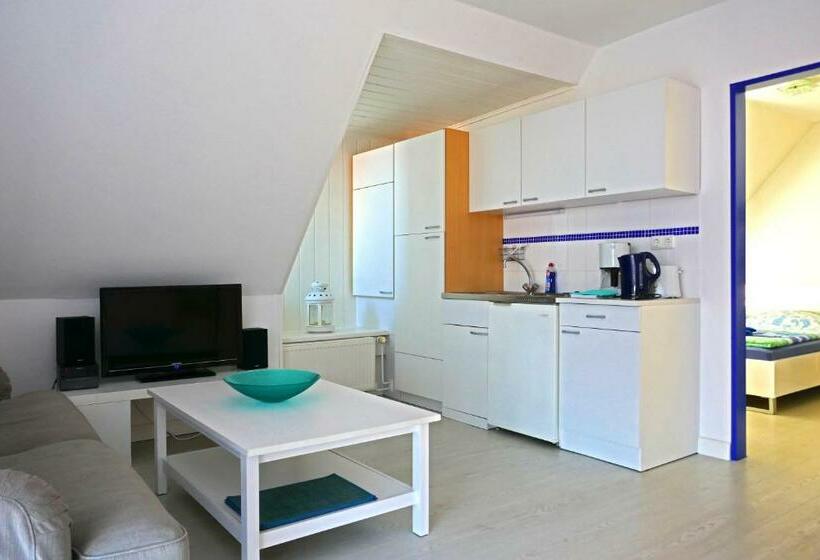 Апартаменты 1 Спальня с Балконом, Seehus Ostsee