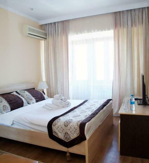 اتاق استاندارد, Aksunkar