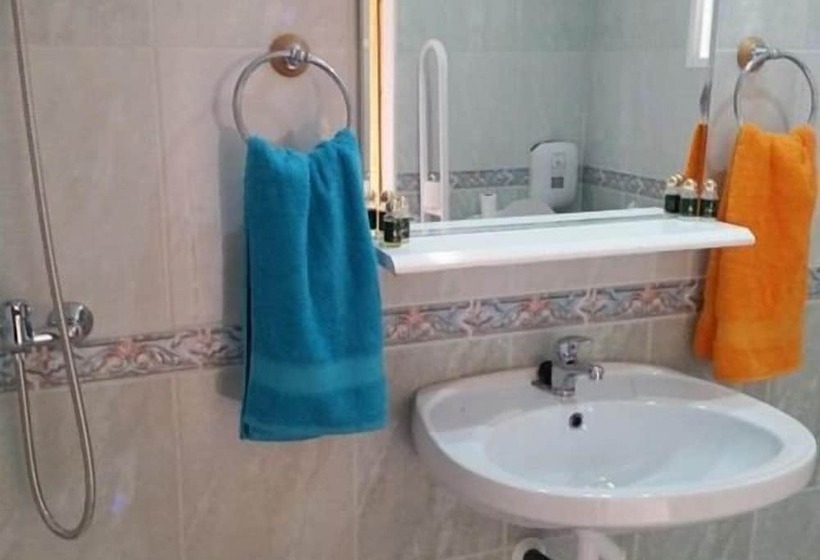 غرفة قياسية, Algorfa