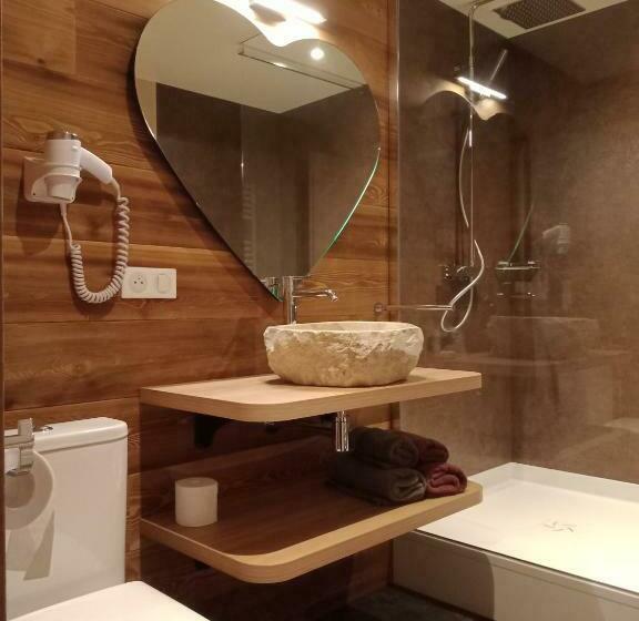 スタンダードルーム, Auberge De La Motte