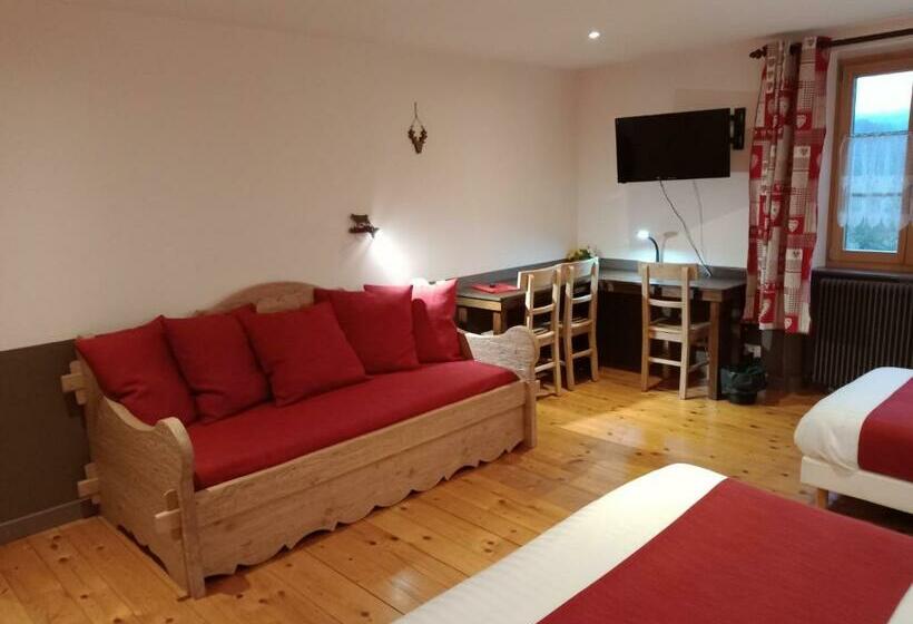 スタンダードトリプルルーム, Auberge De La Motte