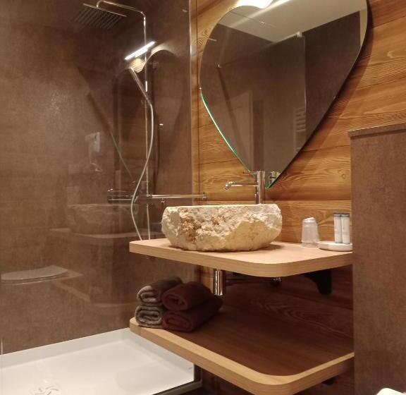 スタンダードルーム, Auberge De La Motte