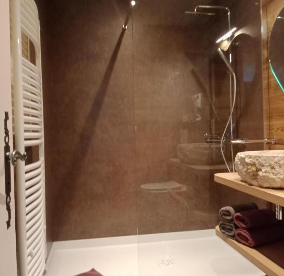 Номер Стандарт, Auberge De La Motte