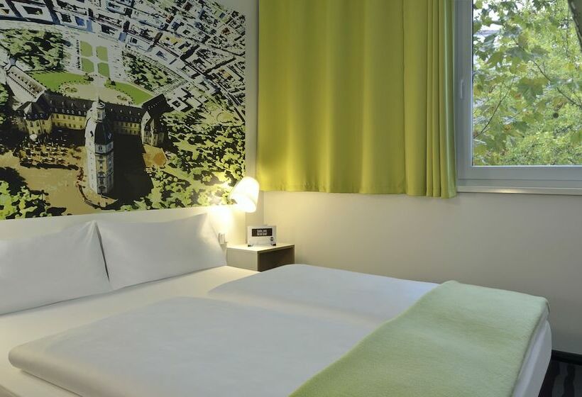 اتاق استاندارد, B&b Hotel Karlsruhe