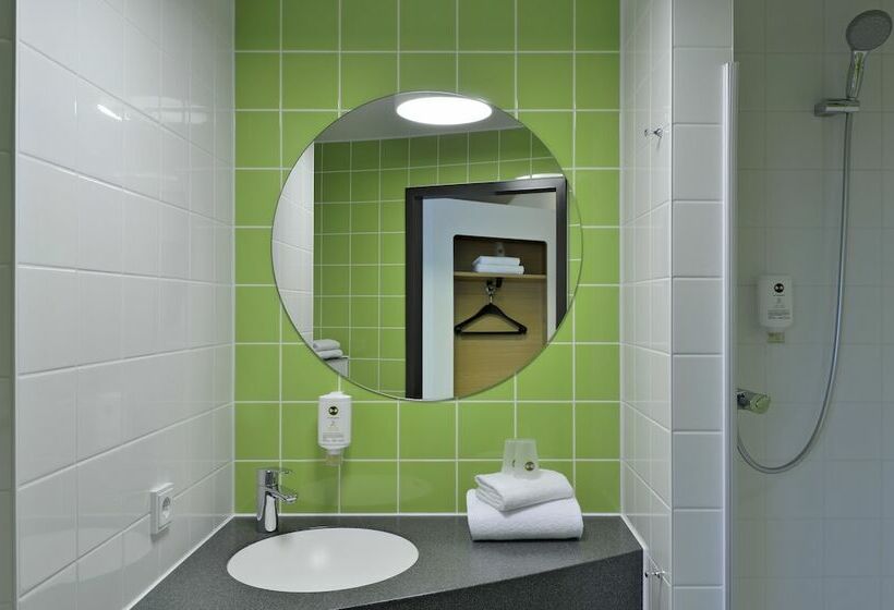 اتاق استاندارد, B&b Hotel Karlsruhe