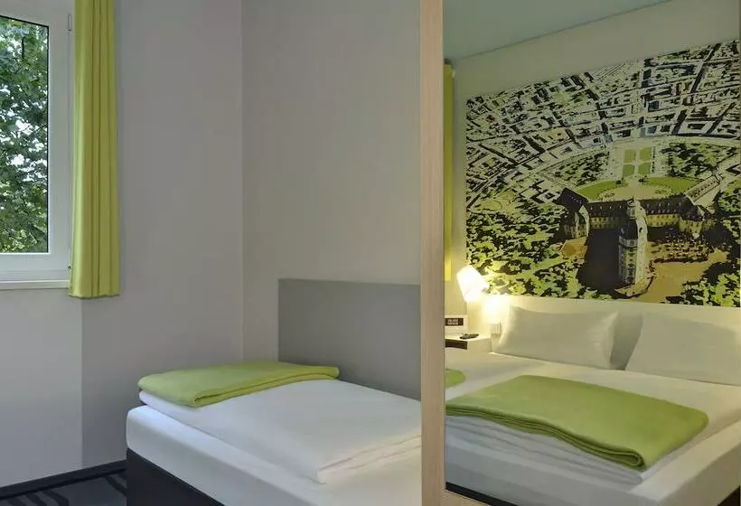 スタンダードトリプルルーム, B&b Hotel Karlsruhe