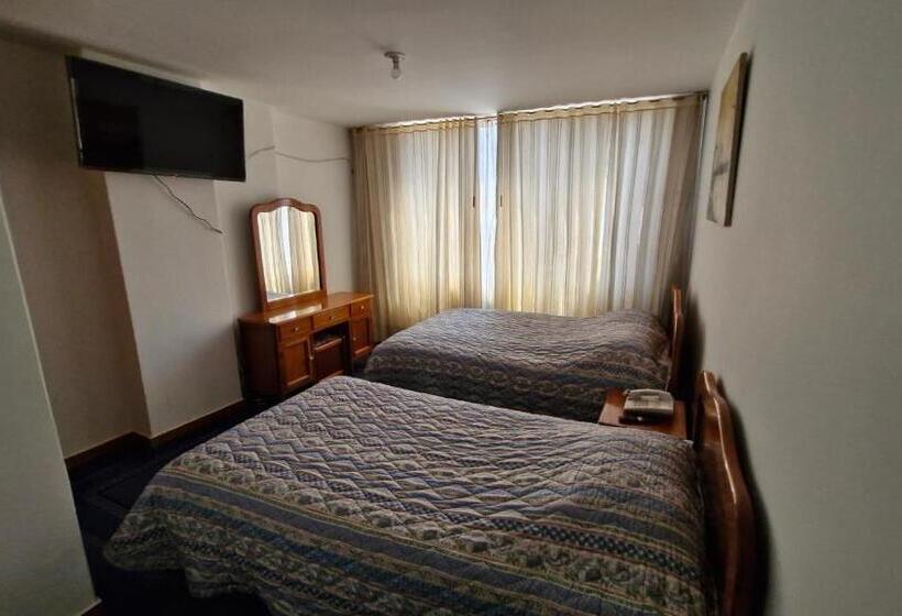 스탠다드 트리플 룸, Catalina Real