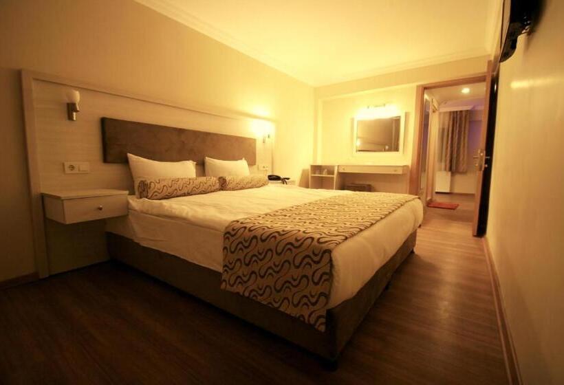 Suite, Grand Zeybek