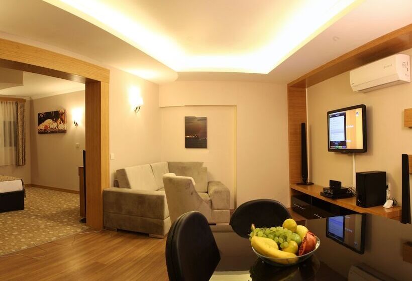 Suite Presidenziale, Grand Zeybek