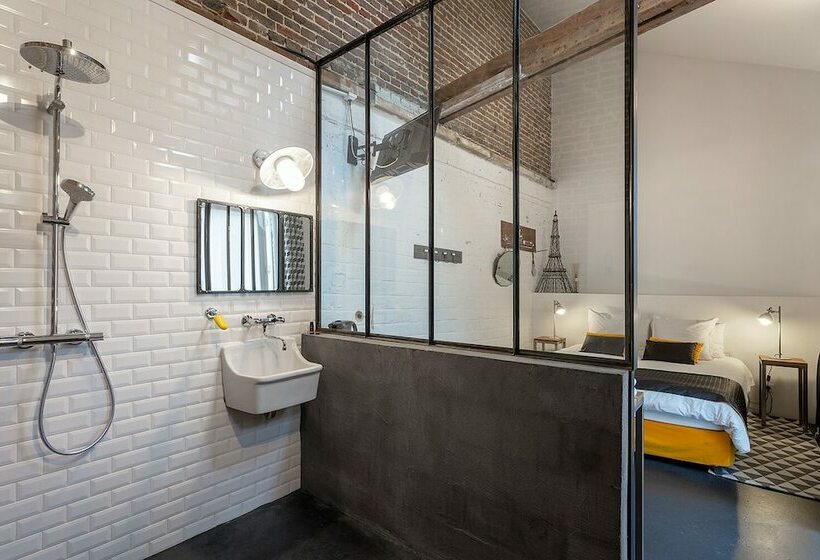 חדר סטנדרט, La Salamandre