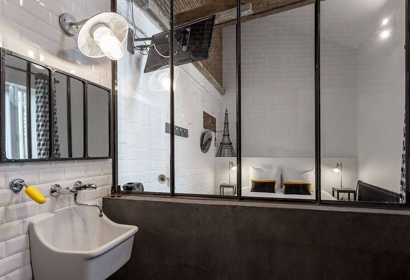 חדר סטנדרט, La Salamandre