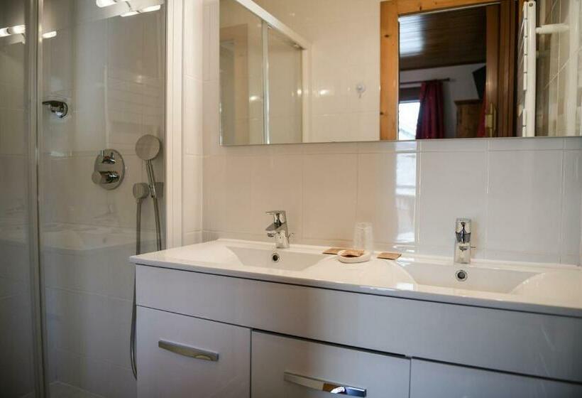 컴포트 룸, Le Dahu