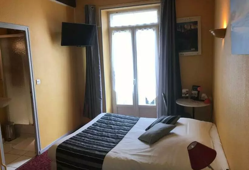 Standard Kolmen Hengen Huone, Magdeleine