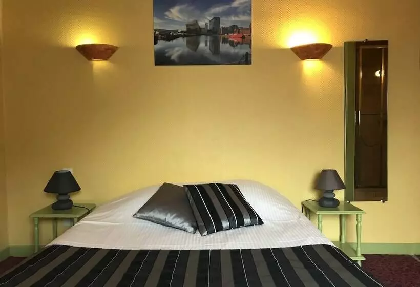 Standard-huone, Magdeleine