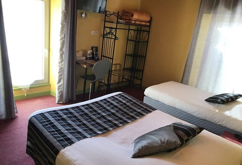 غرفة قياسية ثلاثية, Magdeleine