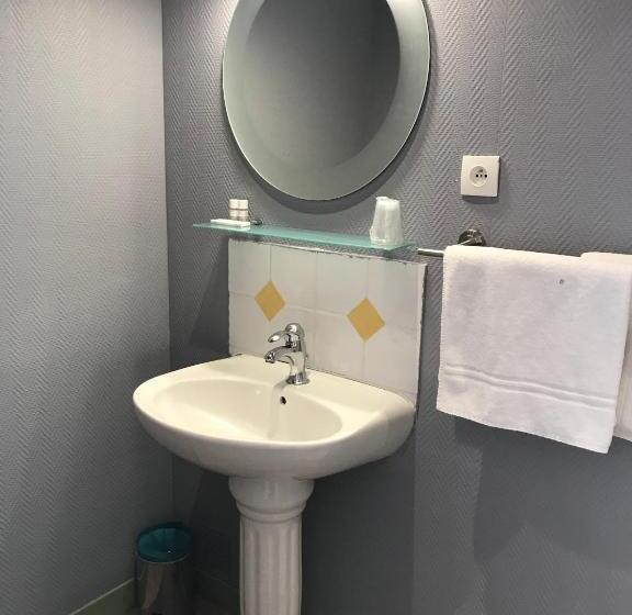 غرفة سوبيريور, Magdeleine